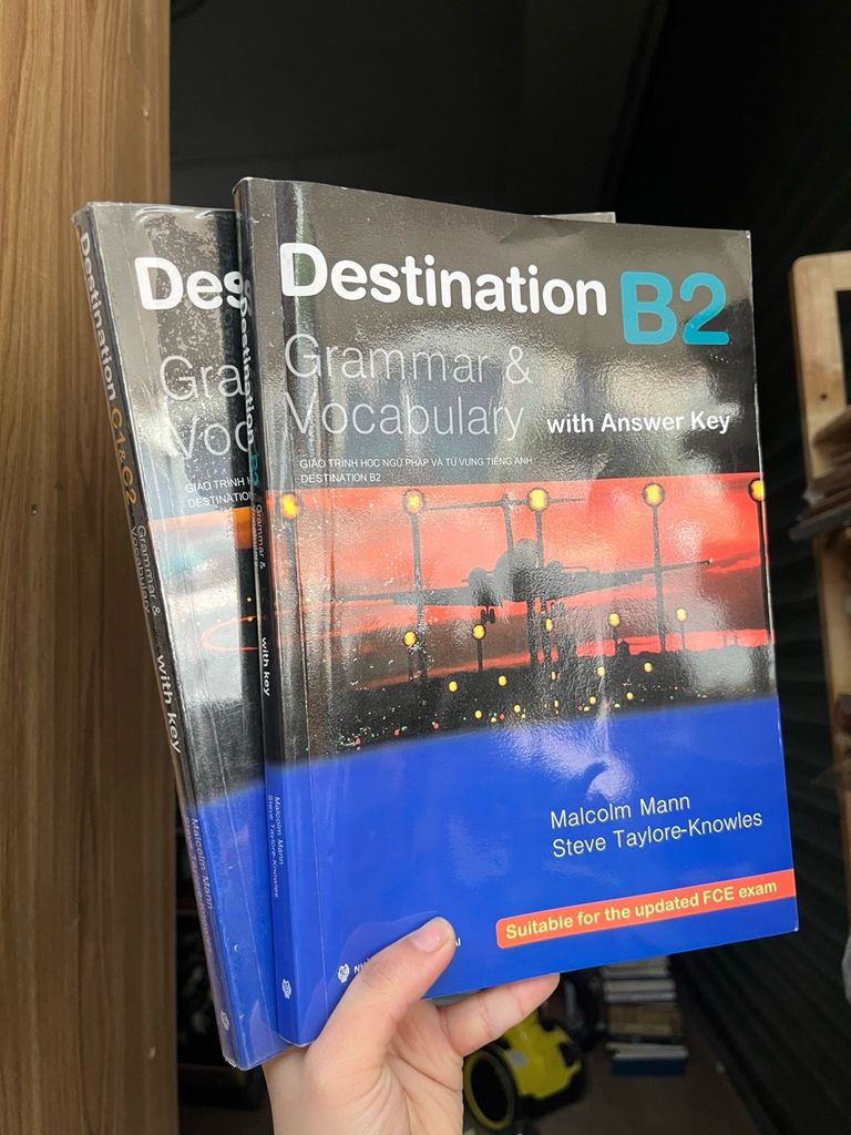  Destination: Grammar & Vocabulary with Answer Key 
