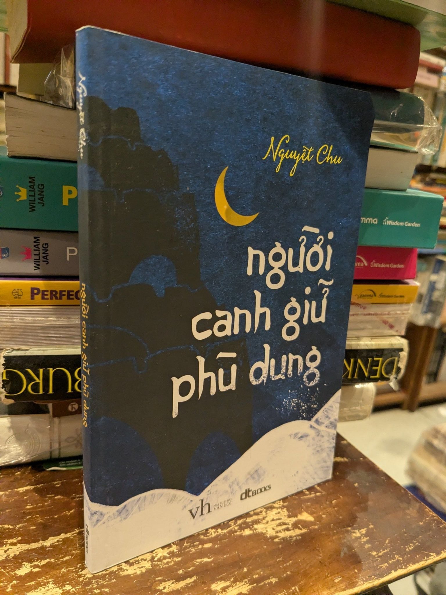  Người canh giữ phù dung - Nguyệt Chu 