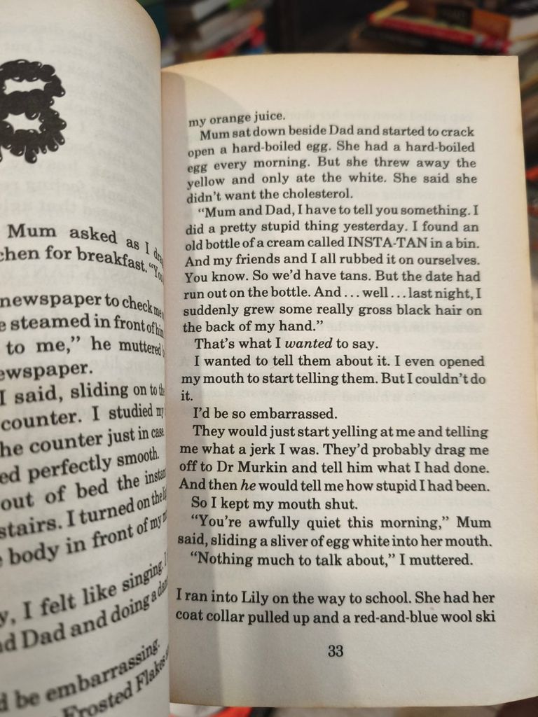  Goosebumps: My Hairiest Adventure - R.L. Stine 