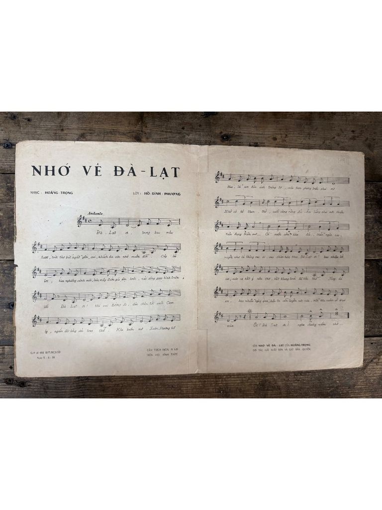  Nhớ Về Đà Lạt - Hoàng Trọng 
