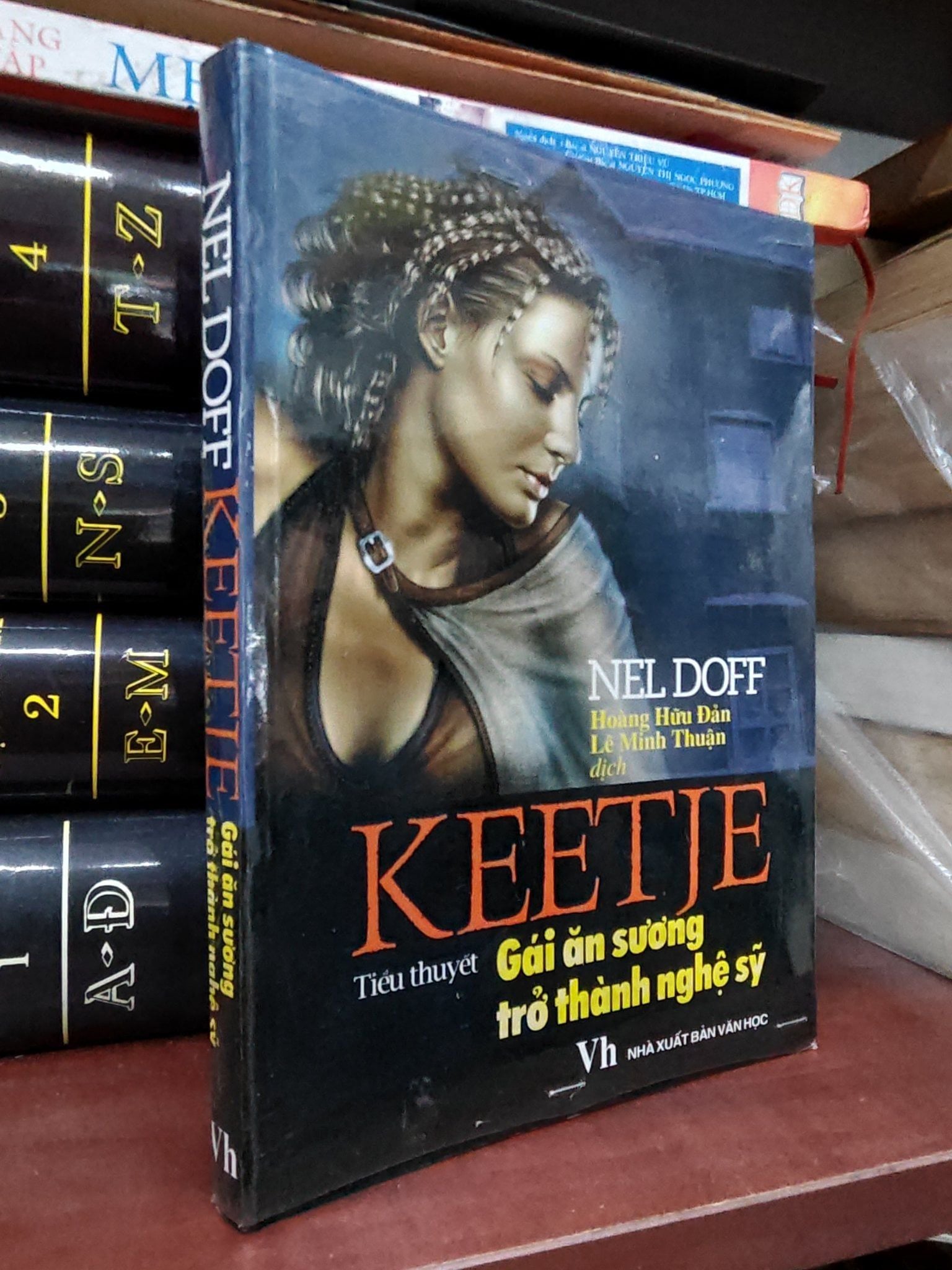  Keetje Gái Ăn Sương Trở Thành Nghệ Sỹ - Nel Doff 