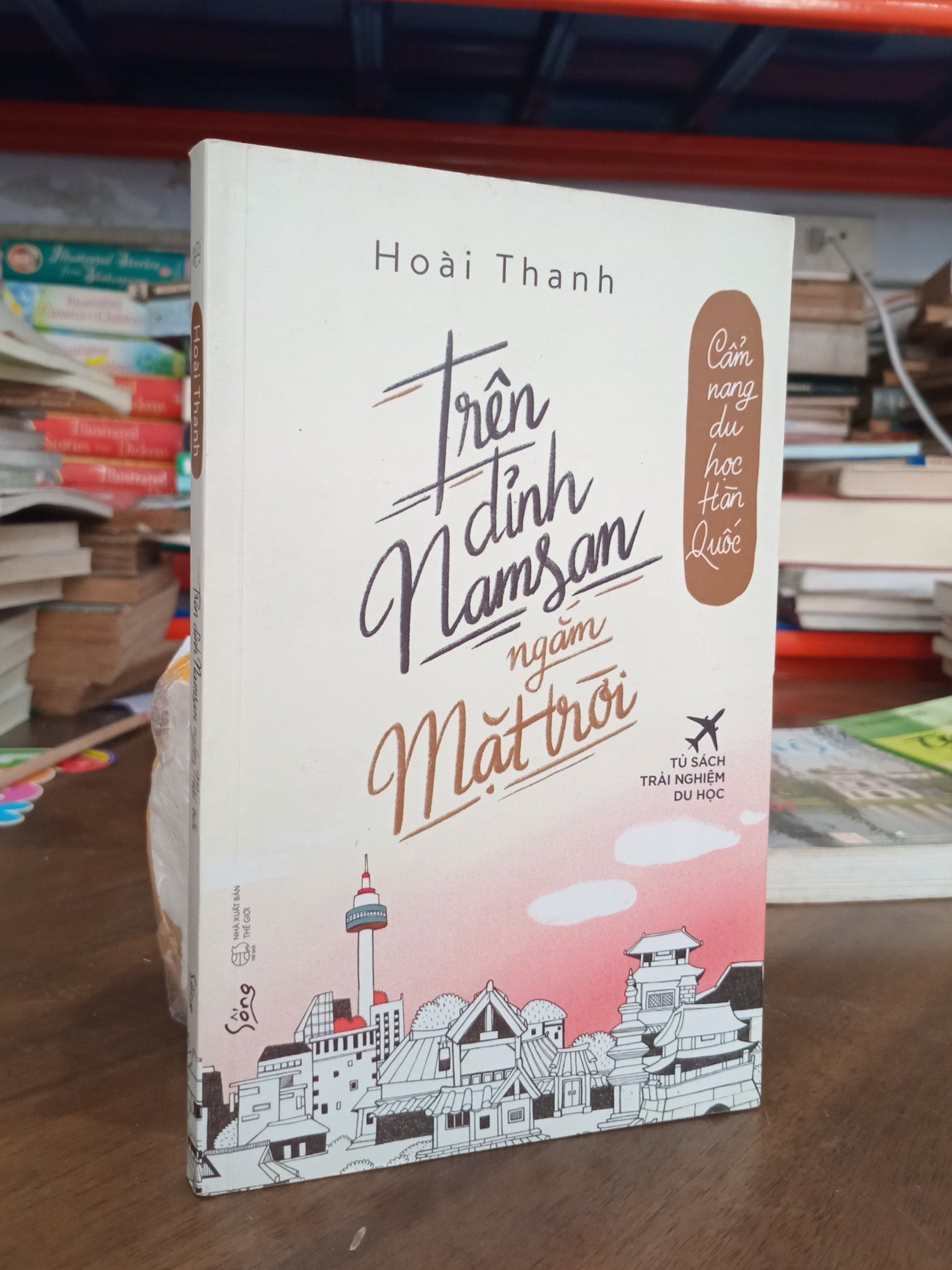  Trên đỉnh Namsan ngắm Mặt trời - Hoài Thanh 