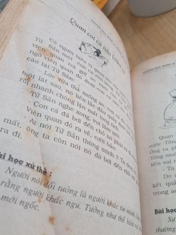  Truyện Ngụ Ngôn & Những Bài Học Xử Thế - Hoàng Oanh 