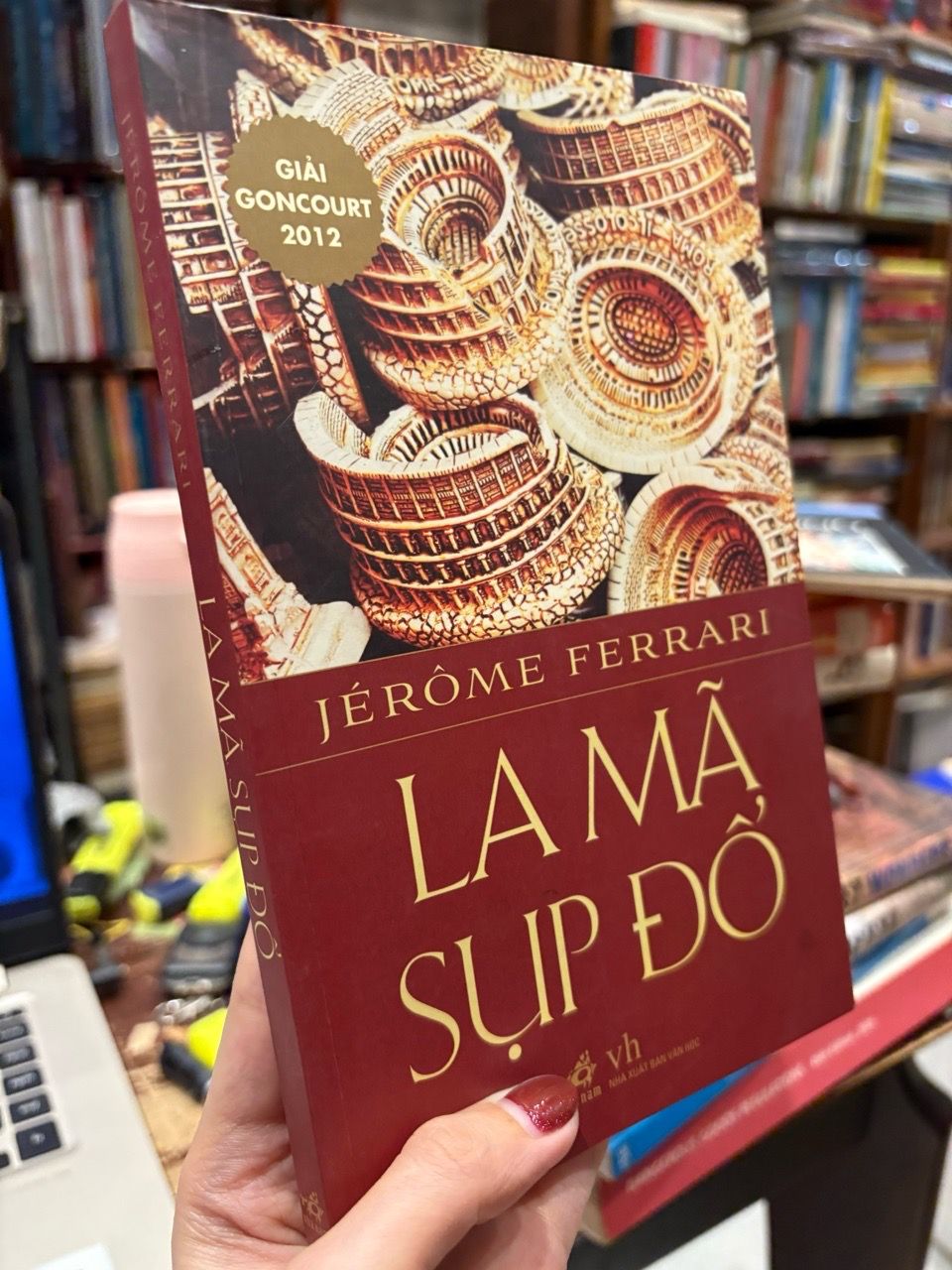  La Mã sụp đổ - Jerome Ferrari 