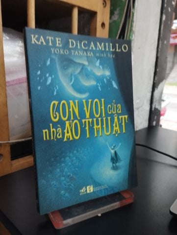  Con voi của nhà ảo thuật - Kate DiCamillo 