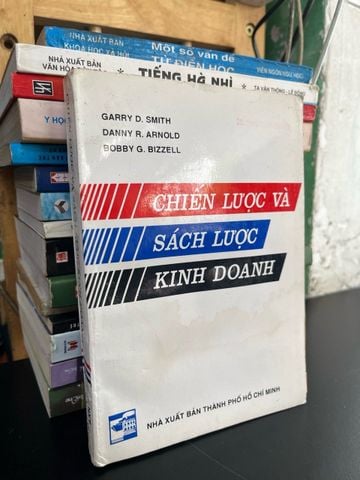 Chiến lược và sách lược kinh doanh - nhiều tác giả 