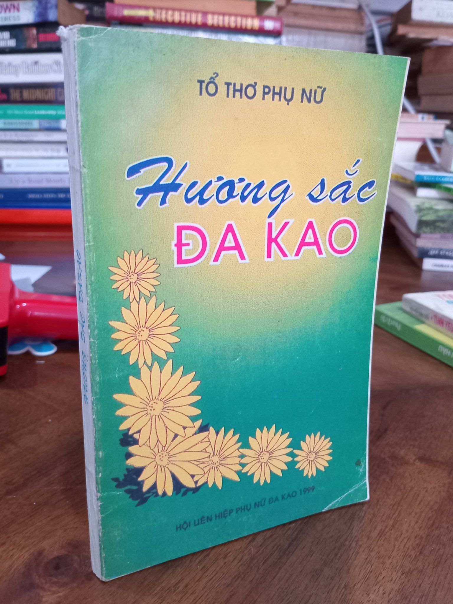  Hương sắc Đa Kao - Tổ thơ phụ nữ 
