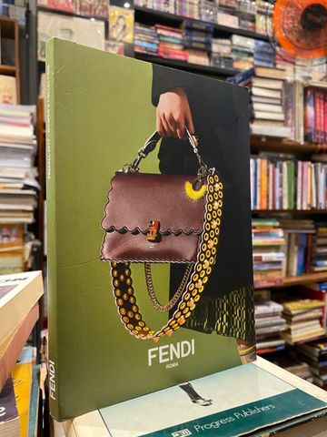 Prefall 2017-women’s Collection - Fendi
