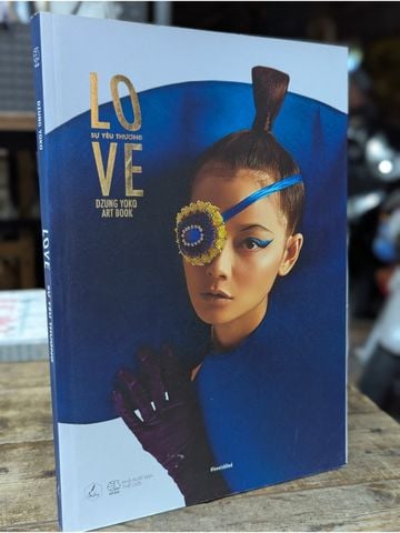  Love: Sự Yêu Thương - Dzung Yoko 