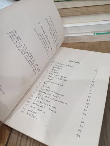 New Method Supplementary Reader Stage 4 Series (Sách Luyện Đọc Tiếng Anh)