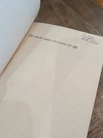 Cầu Thang Dành Cho Người Tử Tội - Noel Calef 