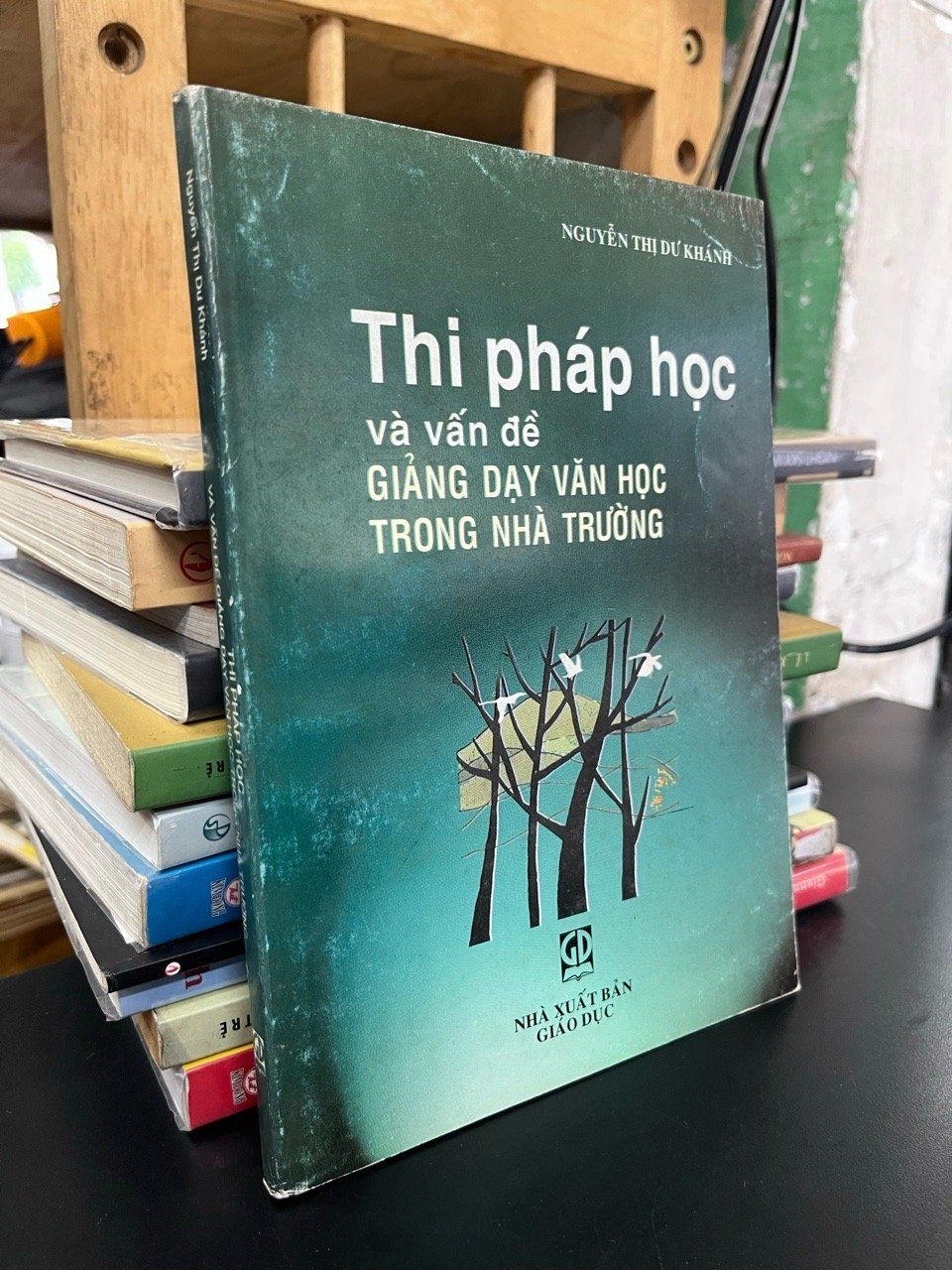  Thi pháp học vá vấn đề giảng dạy văn học trong nhà trường - Nguyễn Thị Dư Khánh 