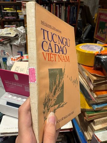 Tục Ngữ Ca Dao Việt Nam - Mã Giang Lân Tuyển Chọn
