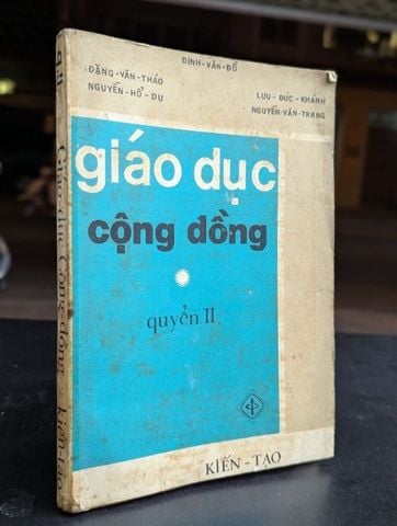  Giáo dục cộng đồng - nhiều tác giả 