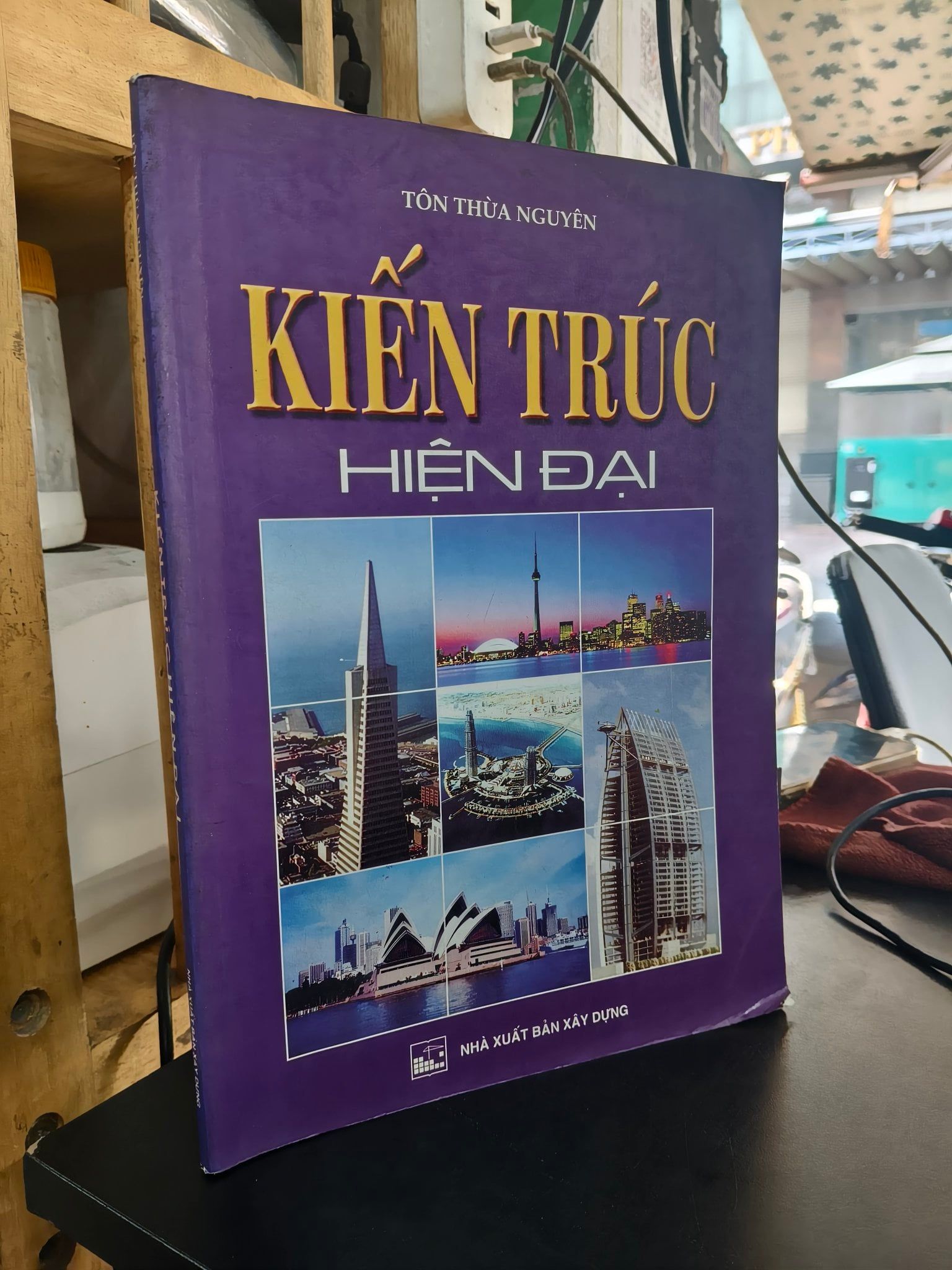  Kiến trúc hiện đại - Tôn Thừa Nguyên 