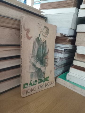  Rắn Độc Trong Tay Người - Lê Phú Khải, Trần Đồng Minh 