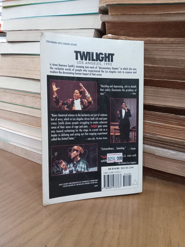  Twilight: Los Angeles, 1992 - Anna Deavere Smith 