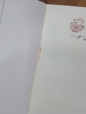  Cá Voi và Hồ Nước - Thái Trí Hằng 