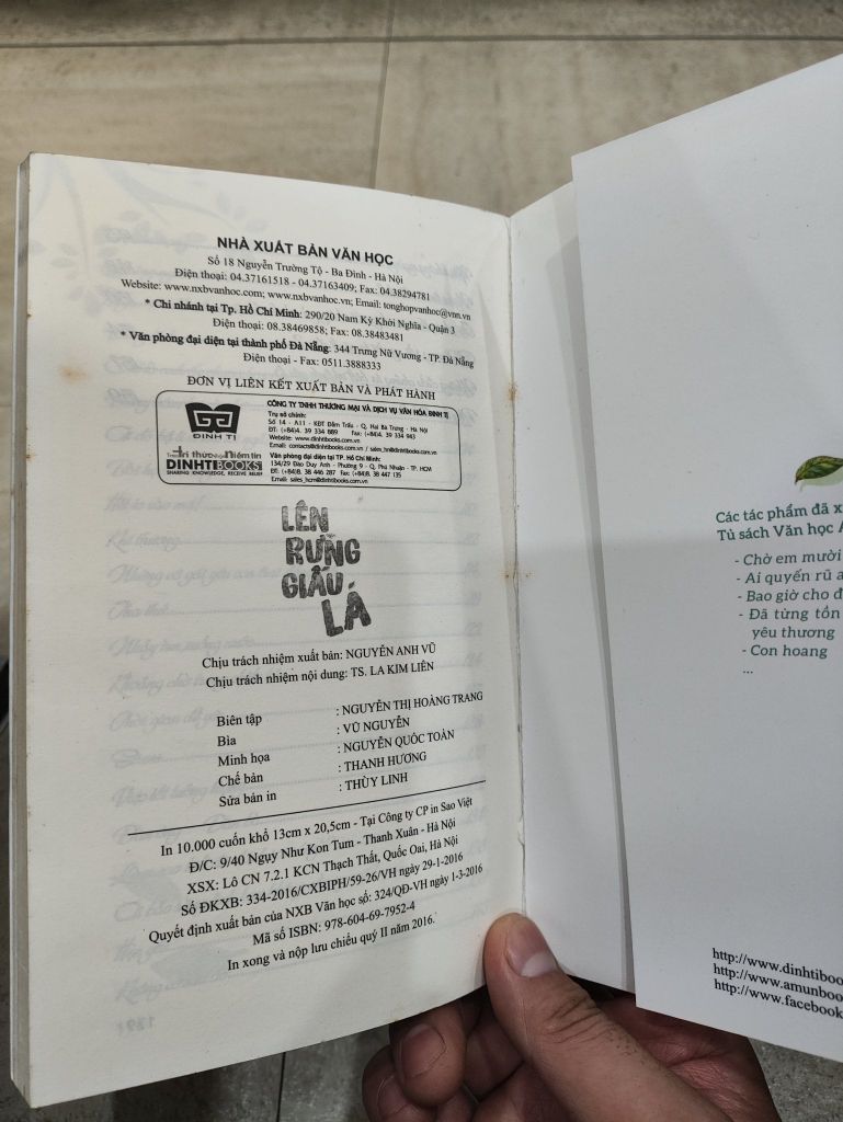  Lên Rừng Giấu Lá - Hamlet Trương 