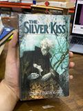  The Silver Kiss - Annette Curtis Klause 