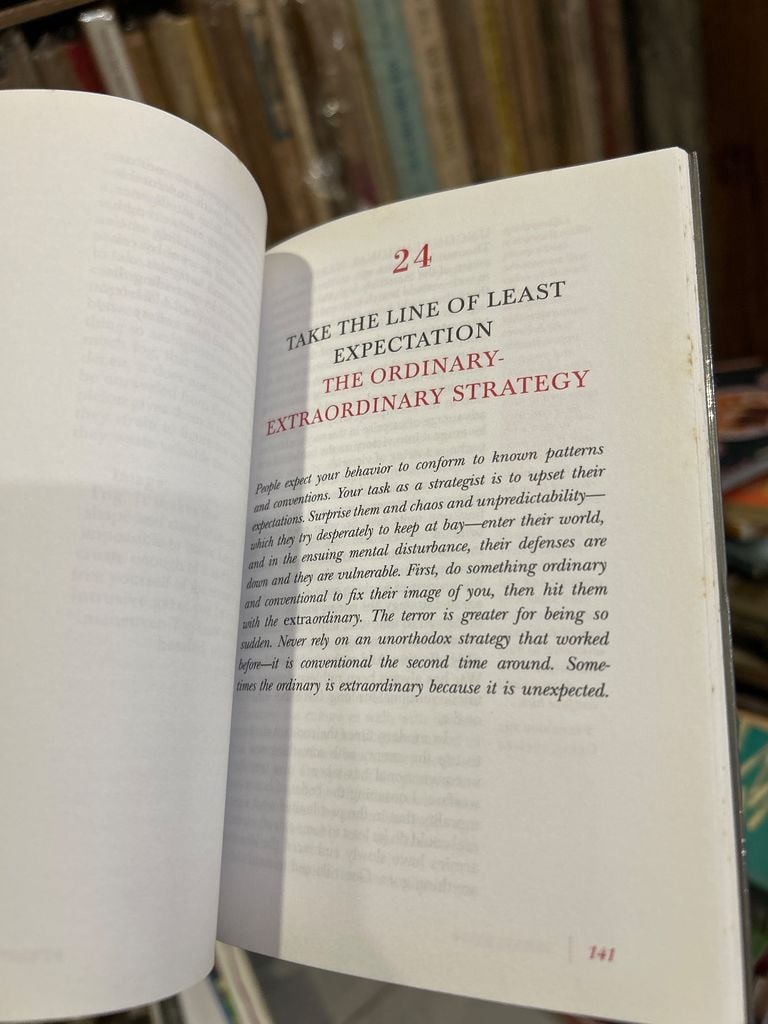  33 Strategies Of War - Robert Greene 