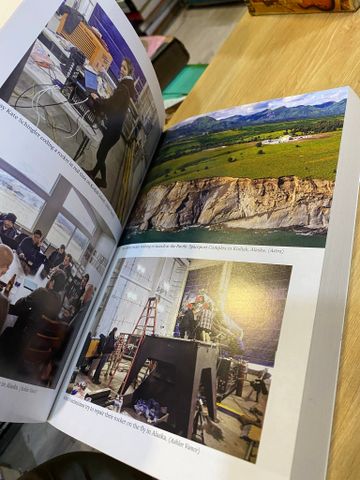  When the heavens went on sale - Ashlee Vance 