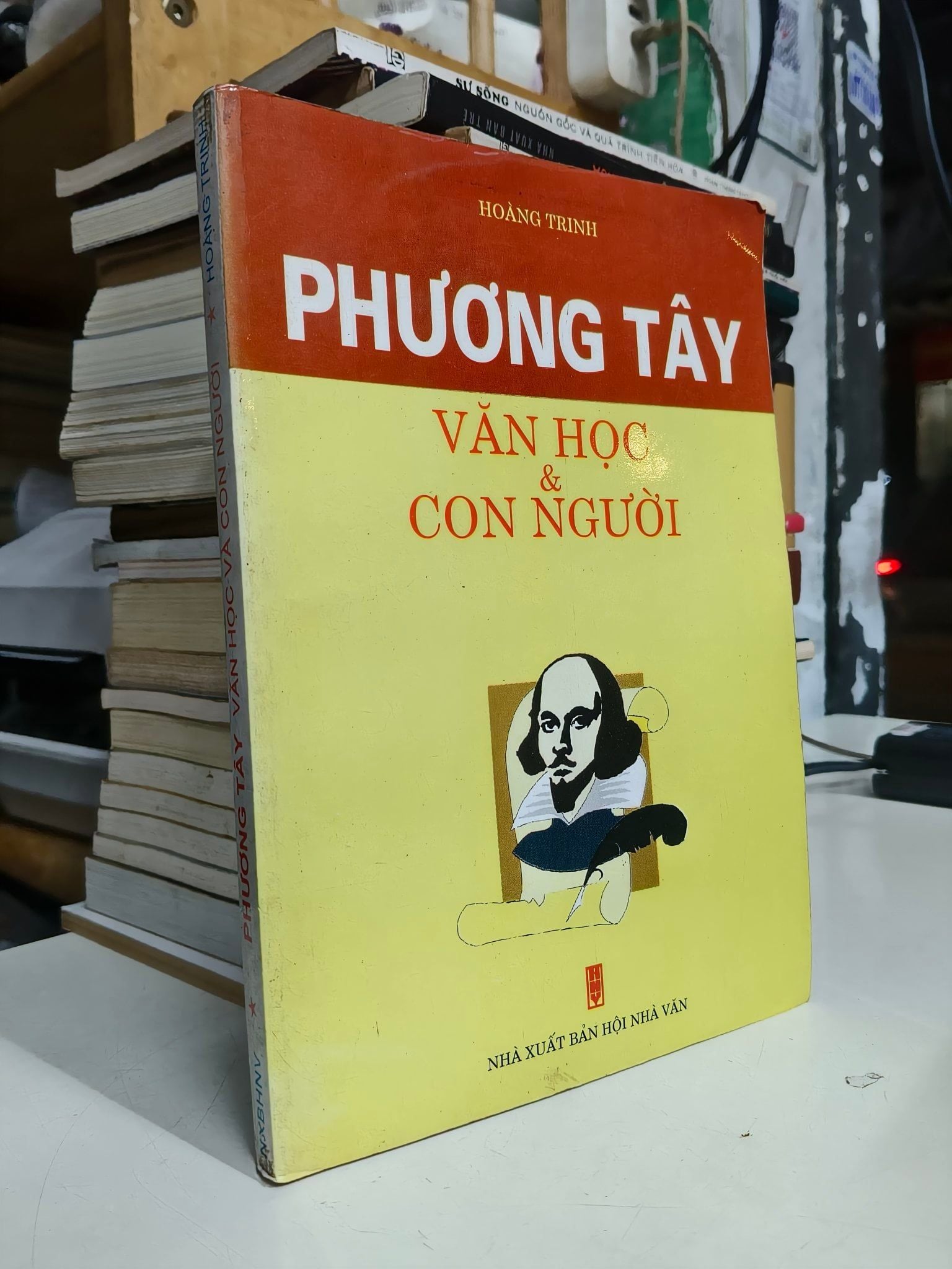 Phương Tây Văn Học & Con Người - Hoàng Trinh 