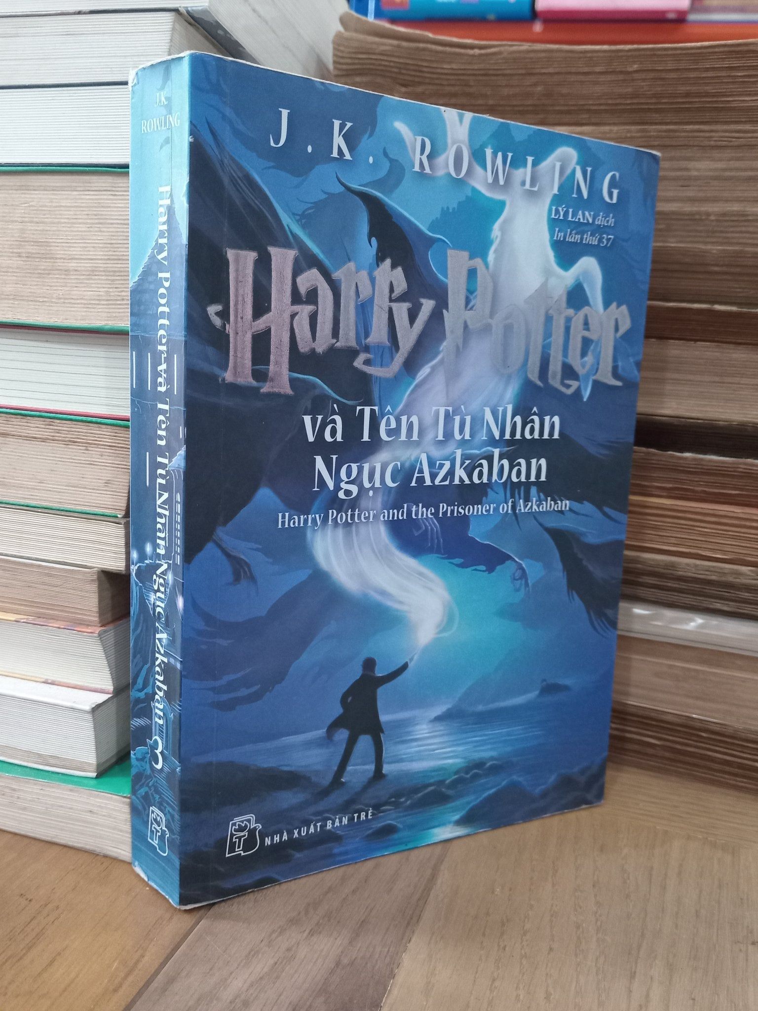 Harry Potter và Tên Tù Nhân Ngục Azkaban - Lý Lan Dịch – Momo