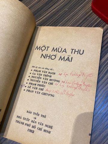  Một Mùa Thu Nhớ Mãi (Tập Hồi Ký) 