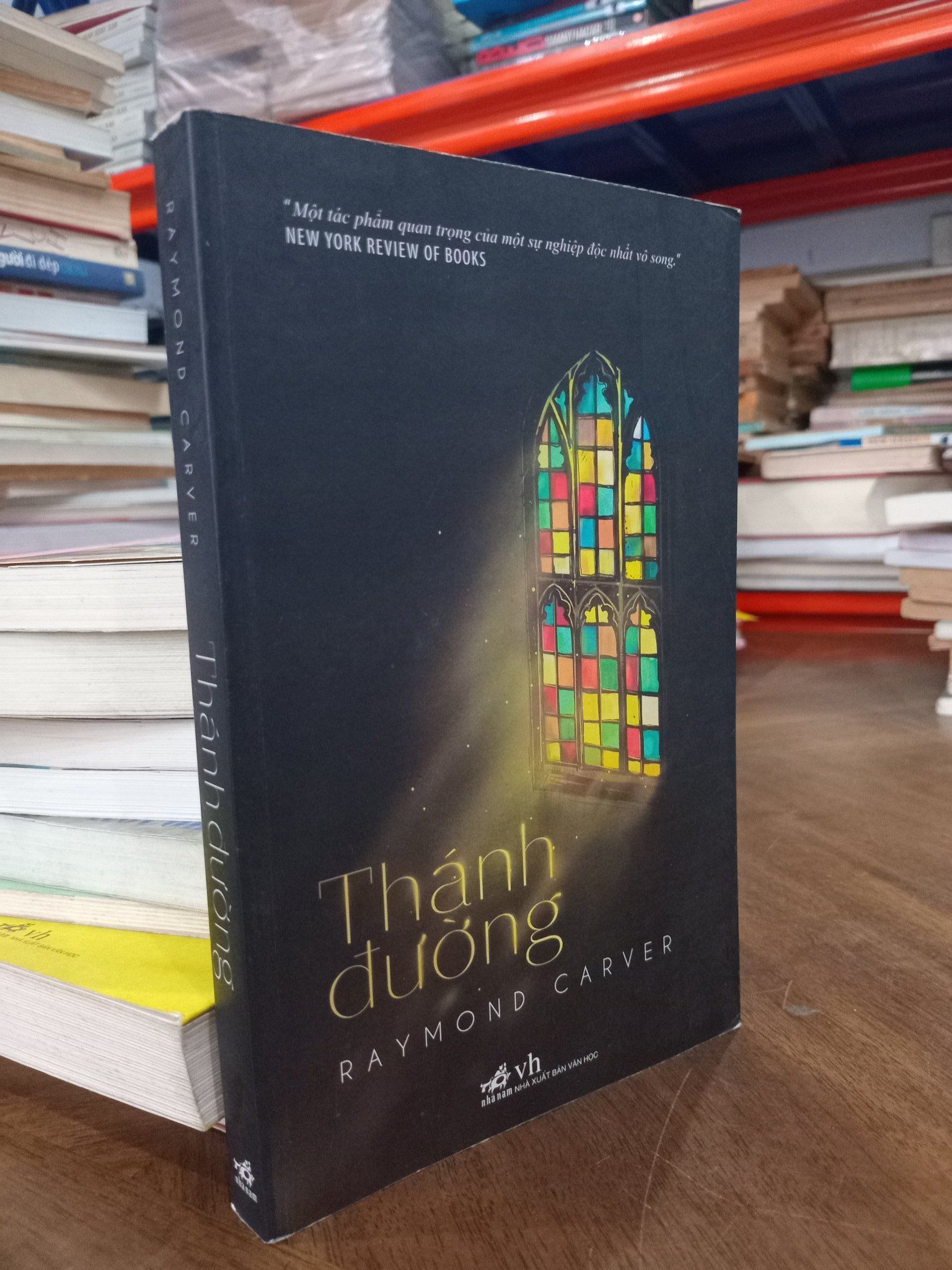  Thánh Đường - Raymond Carver 