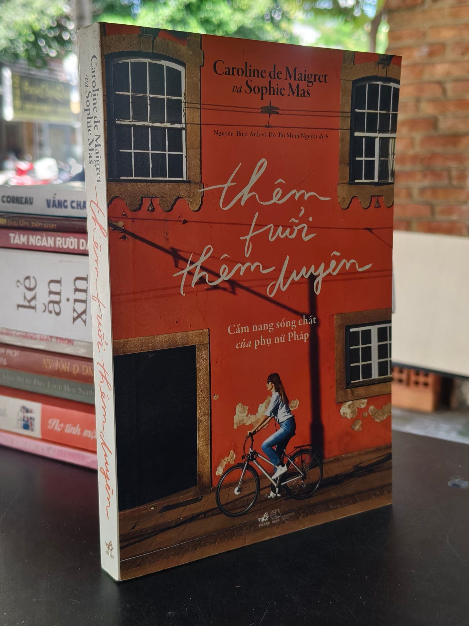  Thêm tuổi thêm duyên - Caroline de Maigret và Sophie Mas 