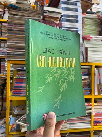  Giáo trình văn học dân gian - Gs. Ts. Vũ Anh Tuấn chủ biên 