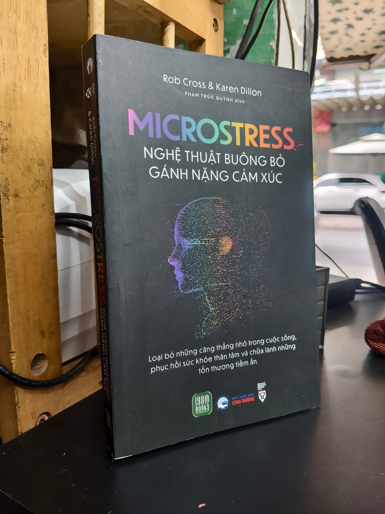  Microstress: nghệ thuật buông bỏ gánh nặngcảm xúc 