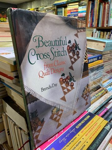  Beautiful Cross Stich from Classic Quilt Designs - Brenda Day 