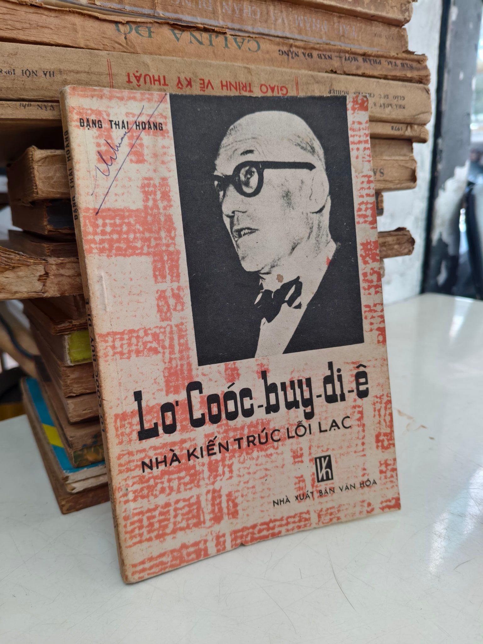  Lơ Coóc-buy-di-ê: Nhà kiến trúc lỗi lạc - Đặng Thái Hoàng 