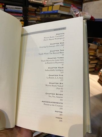  A Biography of Warren Beatty 