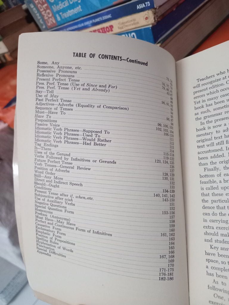  Graded Exercises in English - Robert J. Dixson 