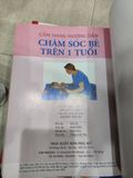  Cẩm Nang Hướng Dẫn Chăm Sóc Bé Trên 1 Tuổi - June Thompson 