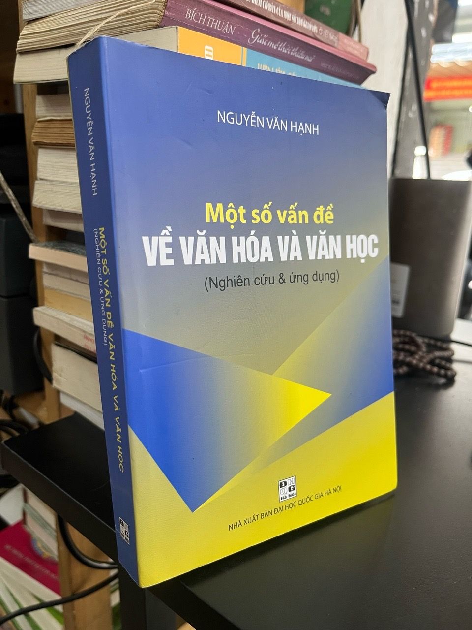  Một số vấn đề về văn hoá và văn học - Nguyễn Văn Hạnh 