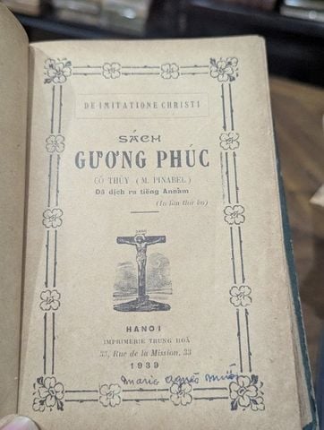  Gương sách phúc - Cố Thuỷ ( M.Pinabel dịch ) : dẫn đàng mầu nhiệm kính mến đức bà - Cố Châu ( M.Defois dịch ) ( 2 quyển đóng chung xuất bản 1939- 1924 ) 