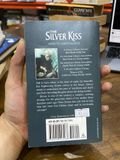 The Silver Kiss - Annette Curtis Klause 