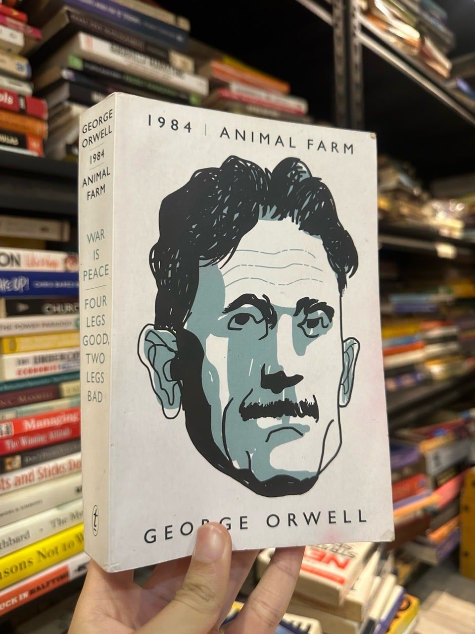  1984 & Animal Farm - George Orwell 