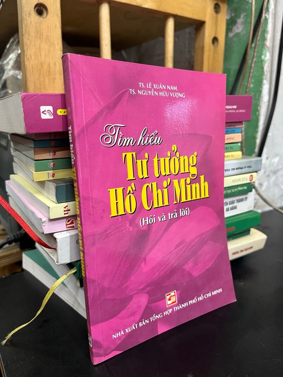  Tìm hiểu tư tưởng Hồ Chí Minh - TS. Lê Xuân Nam, Nguyễn Hữu Vượng 