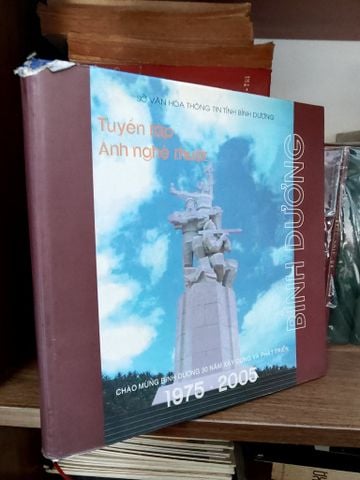  Tuyển Tập Ảnh Nghệ Thuật Bình Dương 30 Năm 1975 - 2005 