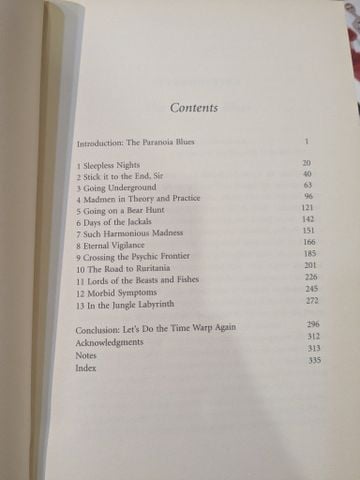  Strange days indeed - Francis Wheen 