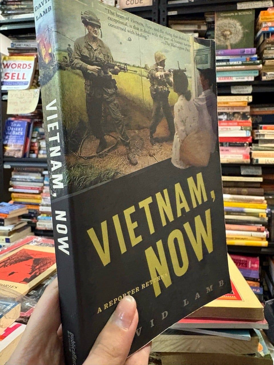  Vietnam , now - David Lamb 