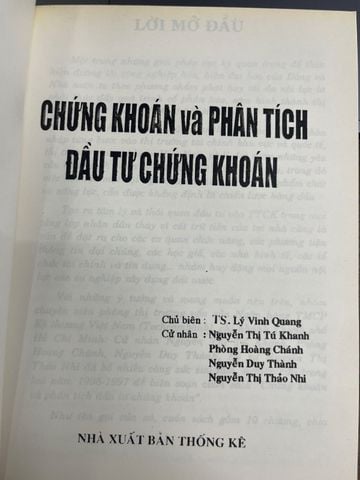  Chứng Khoán Và Phân Tích Đầu Tư Chứng Khoán - Lý Vinh Quang 