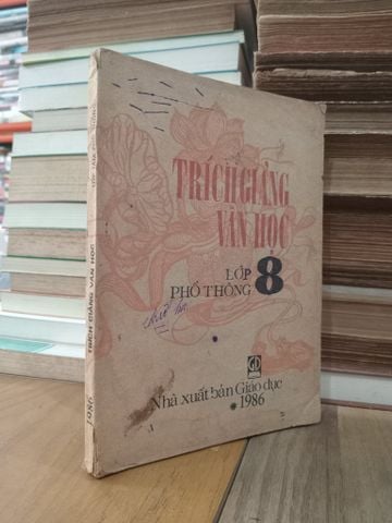  Trích giảng văn học lớp 8 phổ thông 