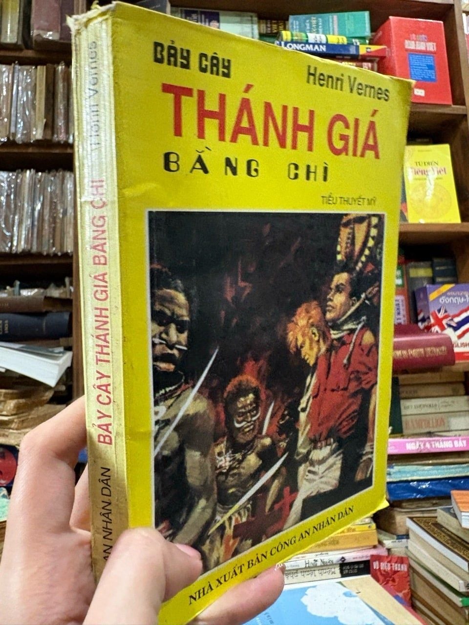  Bảy cây thánh giá bằng chì - Henri Vernes 