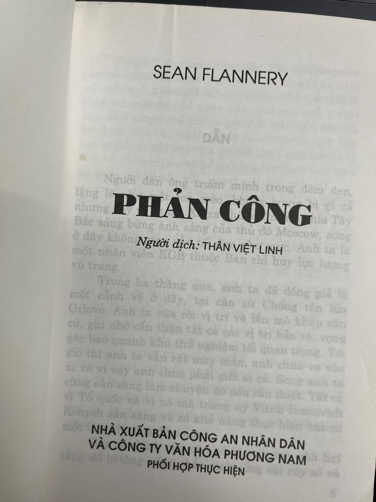  Phản Công - Sean Flannery 